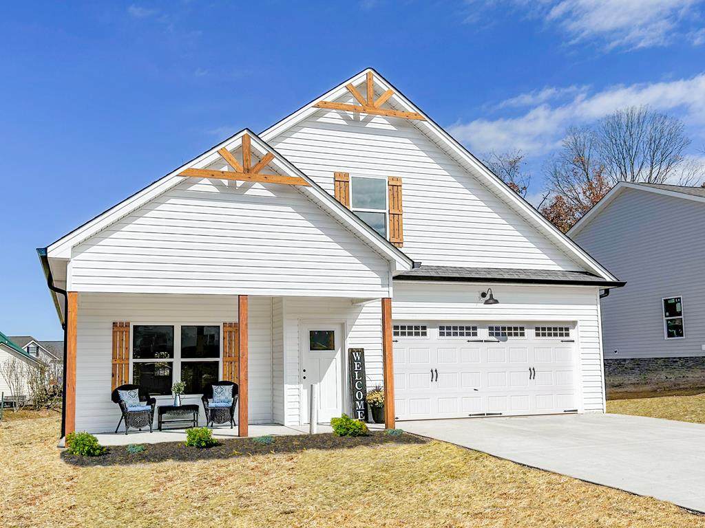 8013 Cobblestone Drive Sw - Photo 1