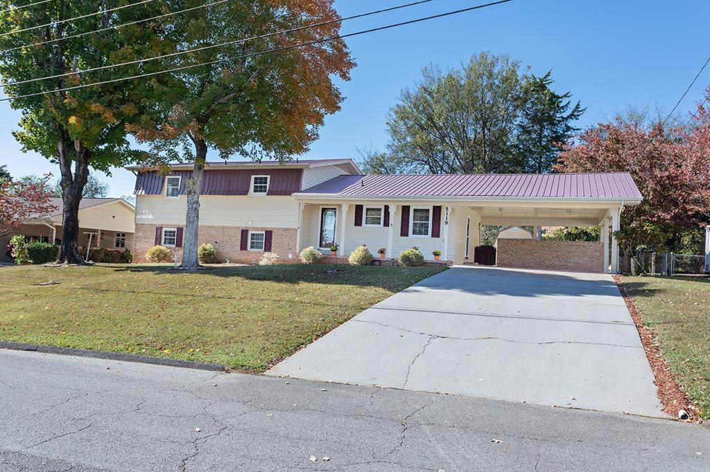 5119 Nw Creek Bend Circle - Photo 1