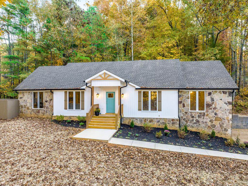3508 Windsor Circle Ne - Photo 1