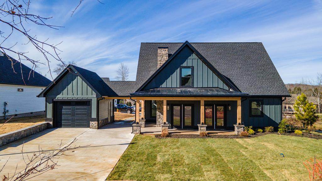 5040 Lakeside Lane Ne - Photo 1