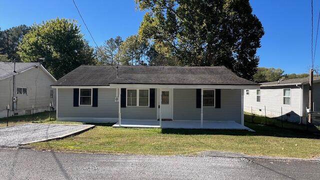 880 5th Street - Photo 1