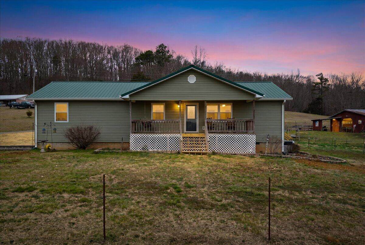 840 Jordan Road - Photo 1