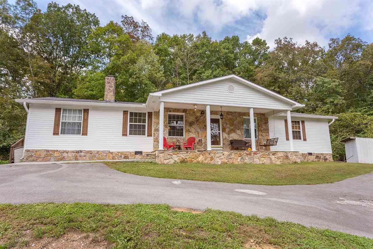 1433 Rocky Springs Road - Photo 1