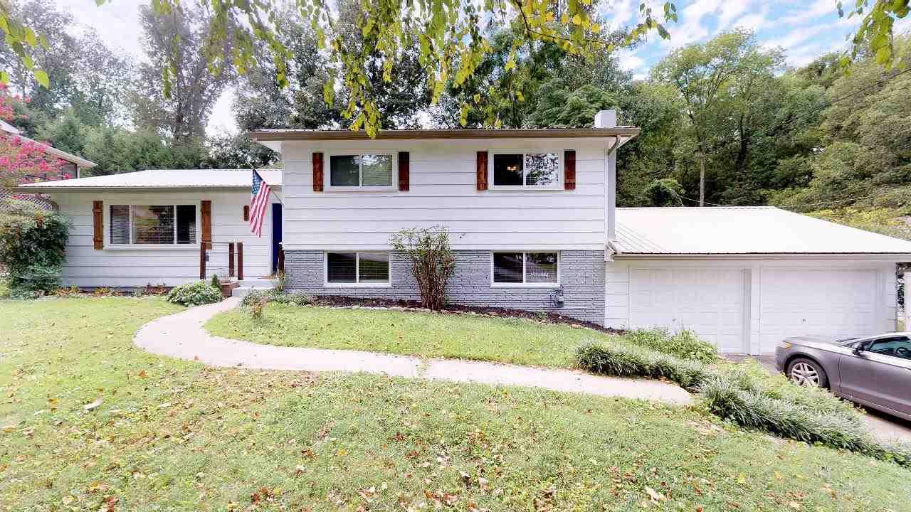 600 Sycamore Dr Ne - Photo 1