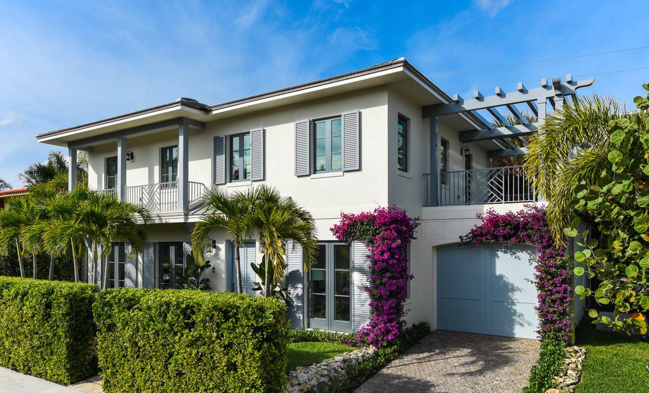 221 Oleander Avenue - Photo 1