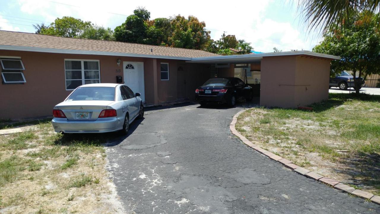 313 Ware Drive - Photo 1
