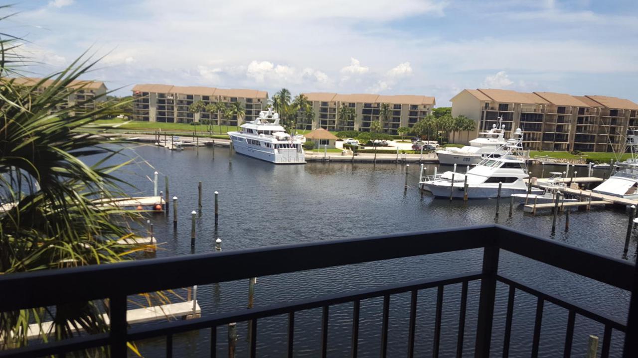 2401 Marina Isle Way - Photo 1