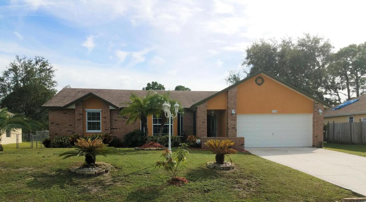 1290 Jericho Avenue - Photo 1