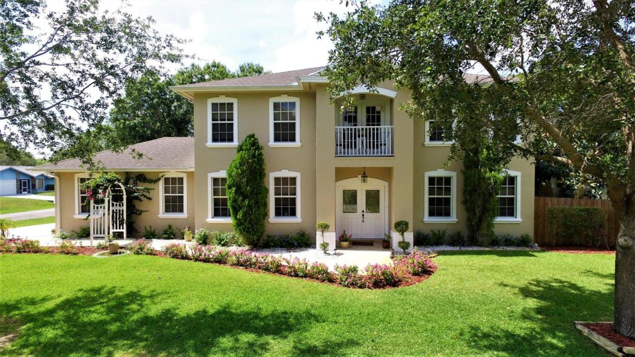 2302 Sala Street - Photo 1