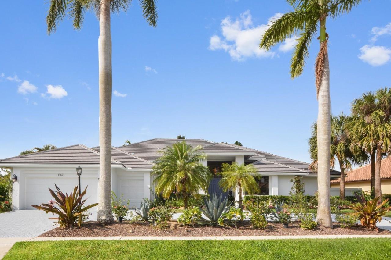 10671 Stonebridge Boulevard - Photo 1