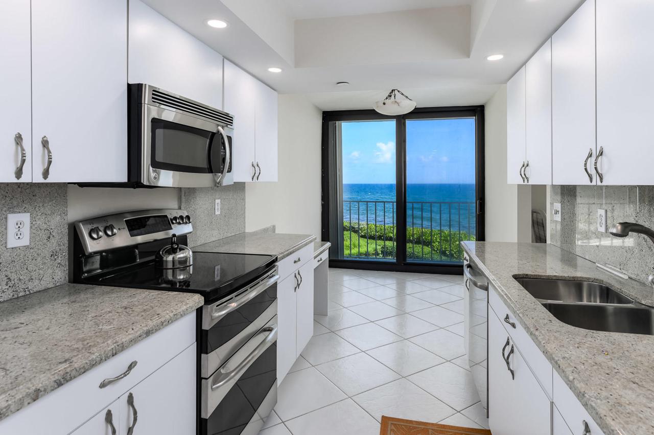 3360 Ocean Boulevard - Photo 1