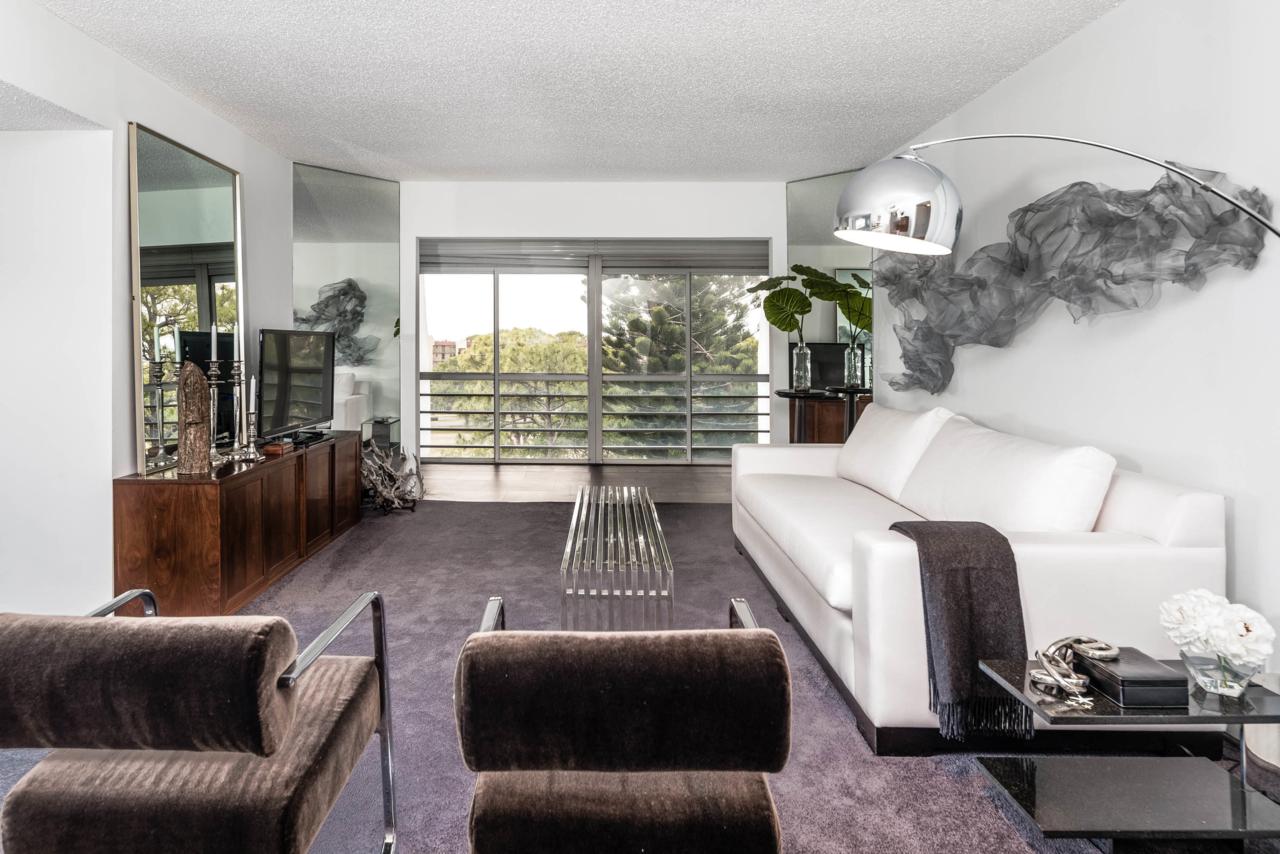 3810 Via Poinciana - Photo 1