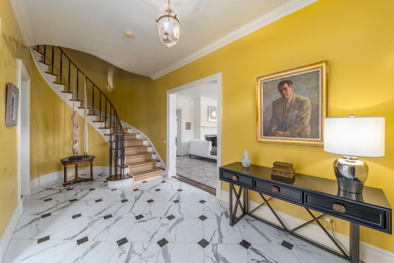 315 Tangier Avenue - Photo 1