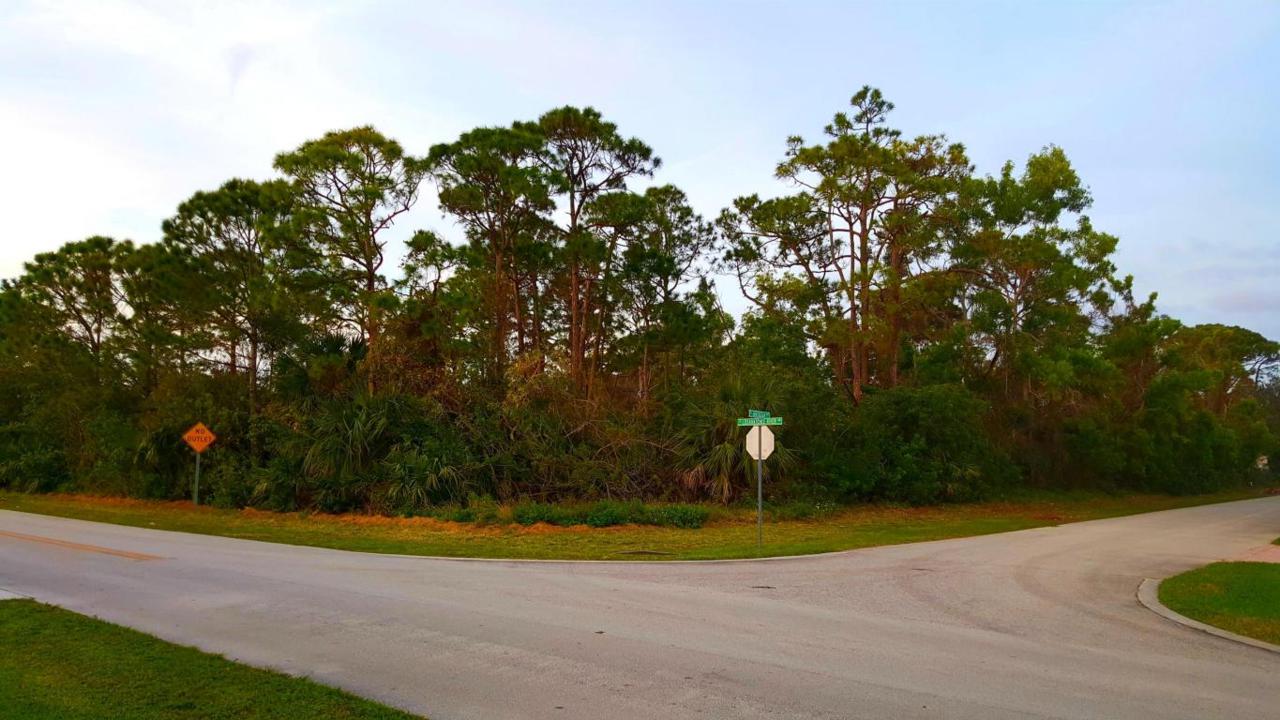8607 Antigua Way - Photo 1