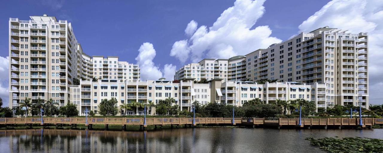 450 Federal Highway - Photo 1