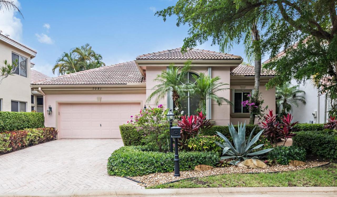 7081 Mallorca Crescent - Photo 1