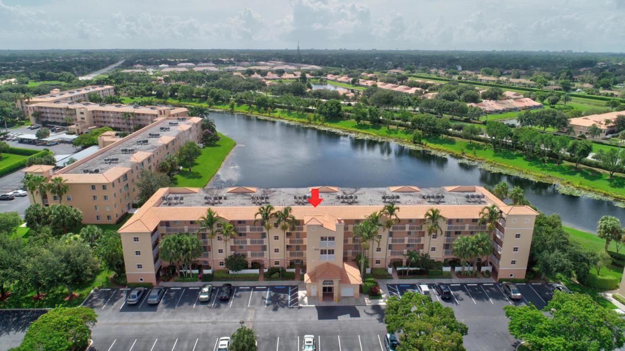 5842 Crystal Shores Drive - Photo 1