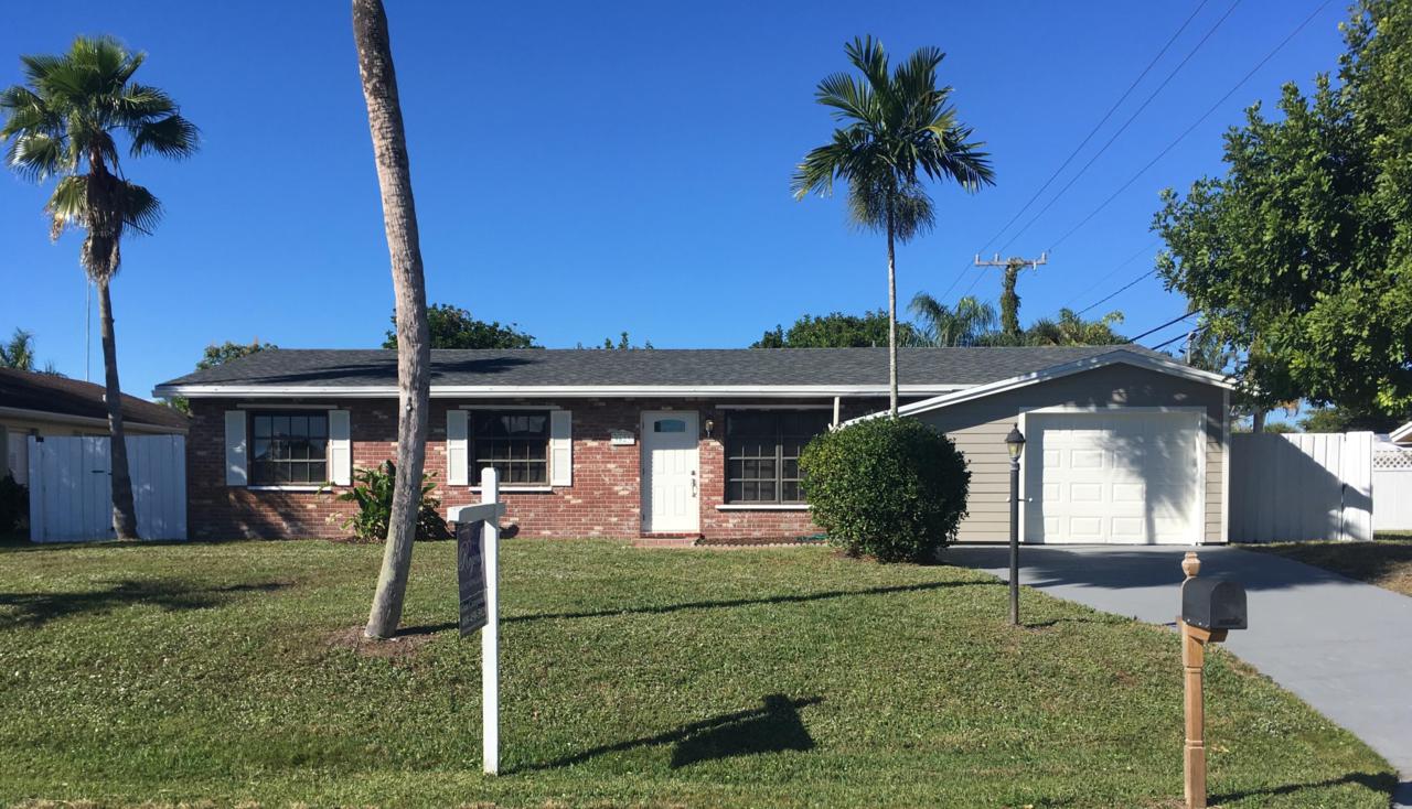 9627 Cypress Street - Photo 1