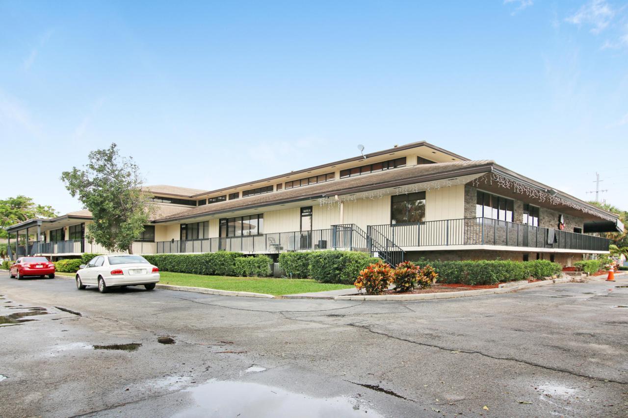 5455 Federal Highway - Photo 1