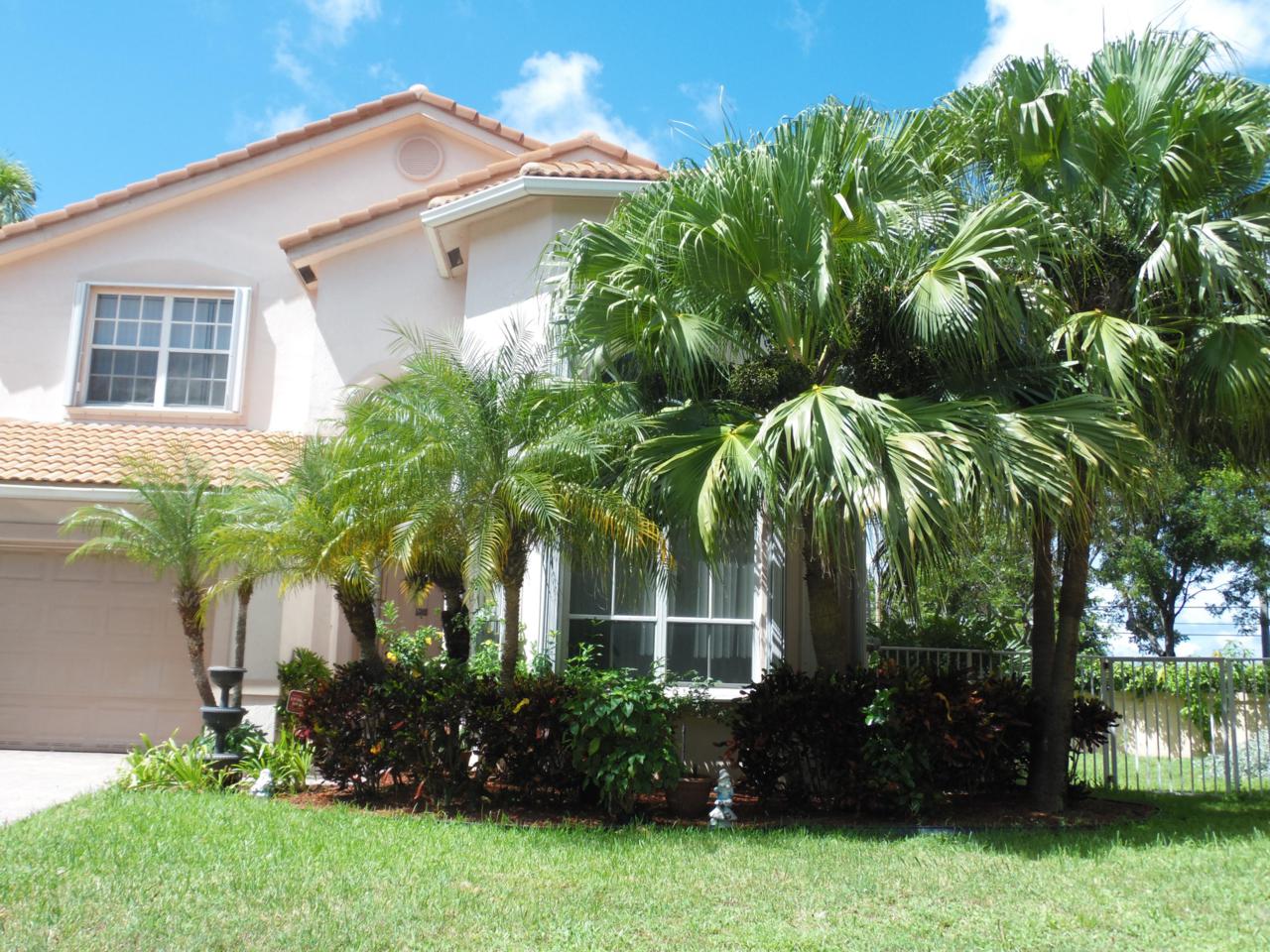 1600 Classical Boulevard - Photo 1