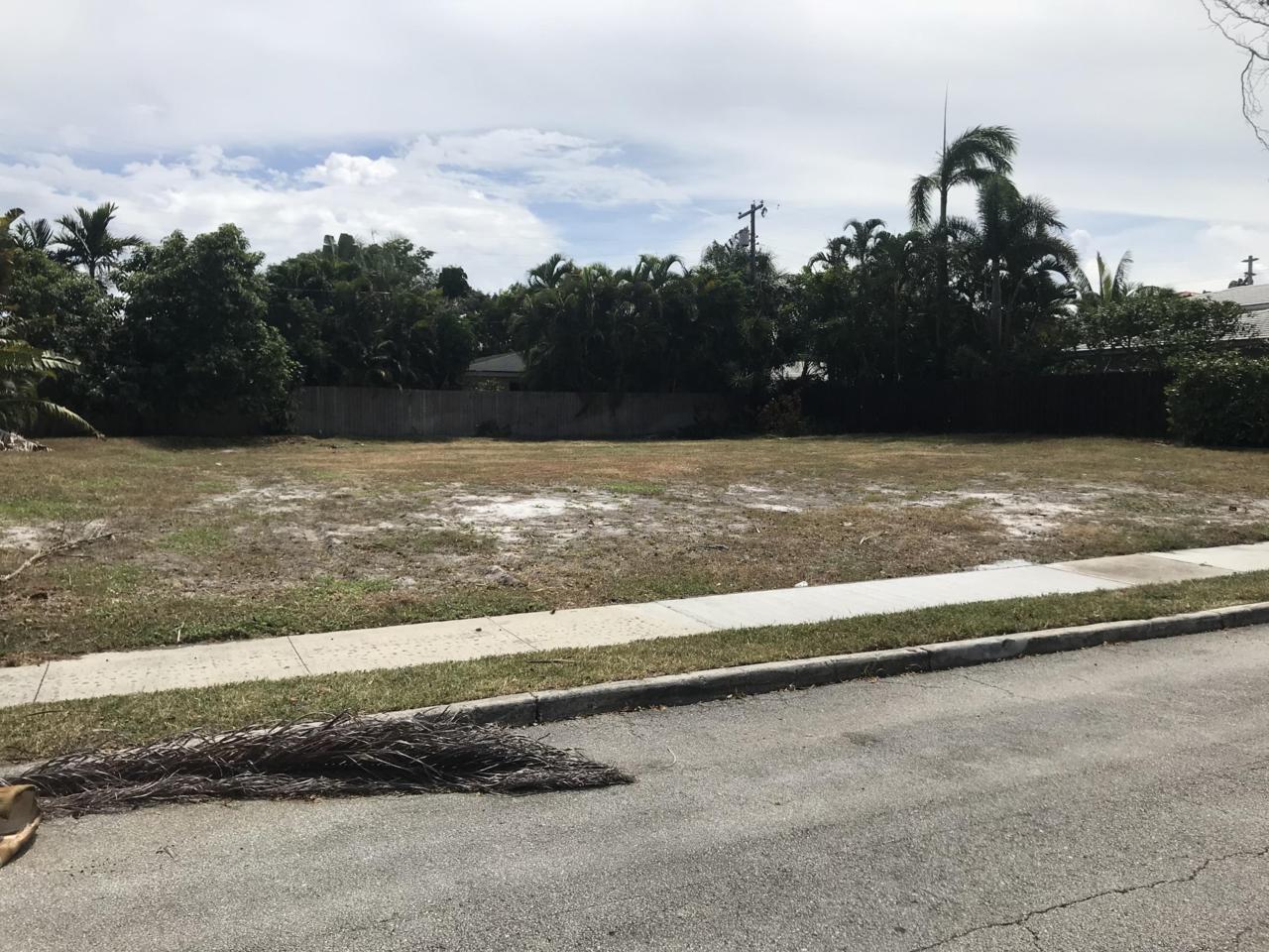 126 Beverly Road - Photo 1