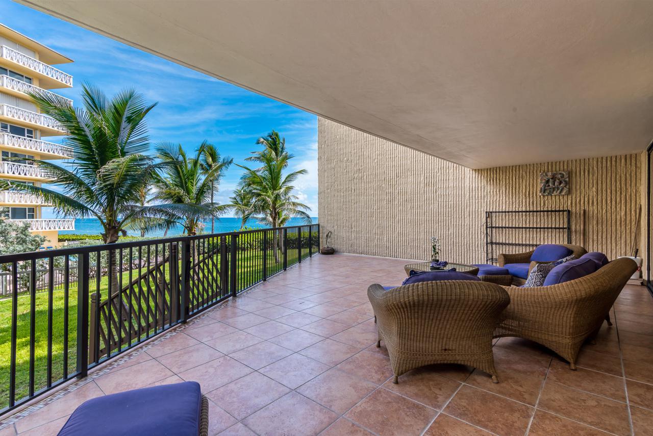 1167 Hillsboro Mile - Photo 1