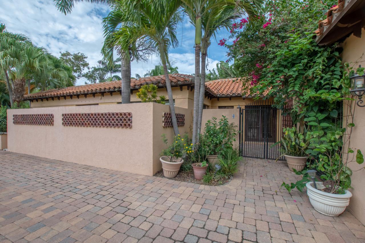 6 Little Pond Road - Photo 1