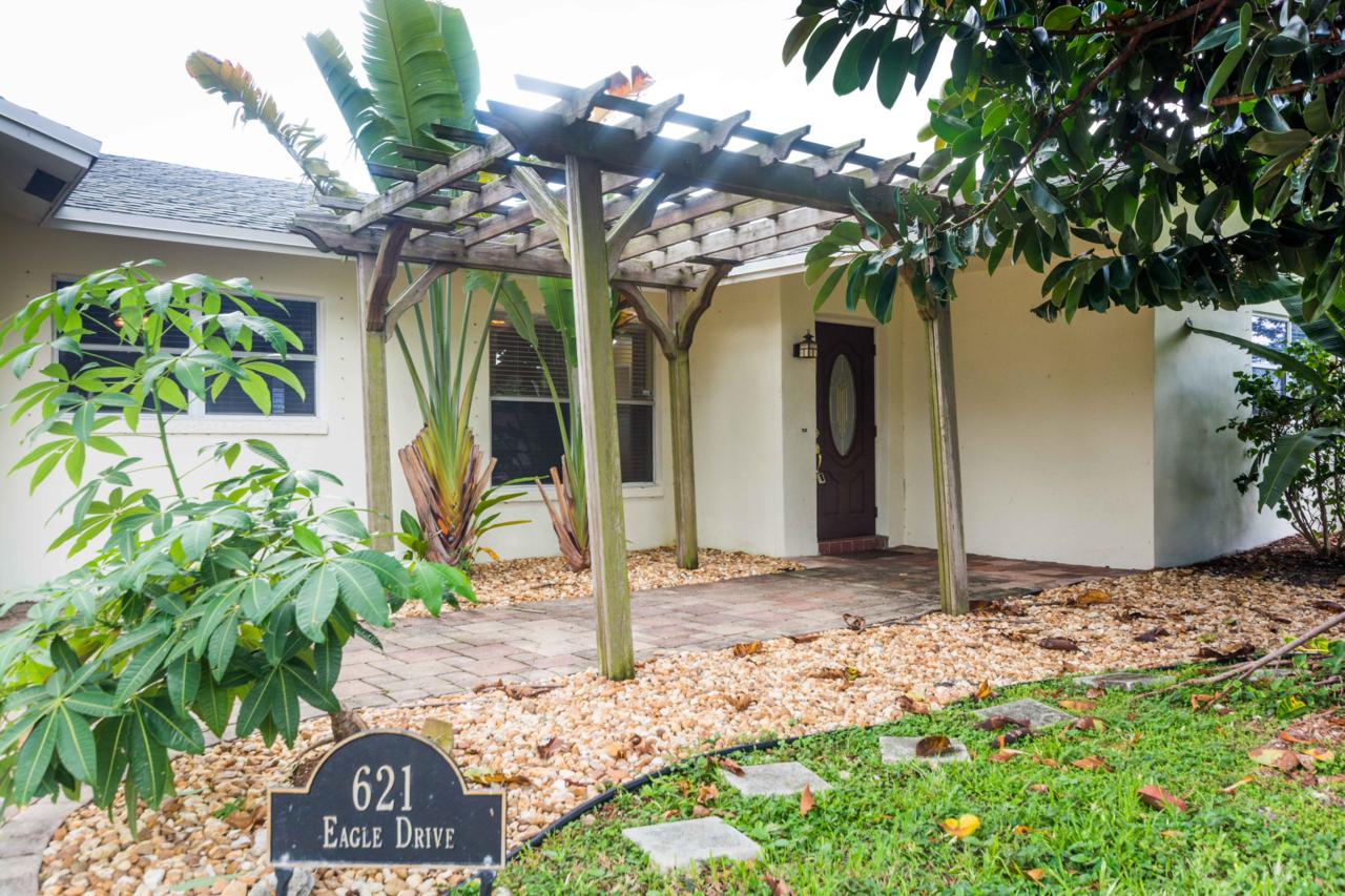 621 Eagle Drive - Photo 1