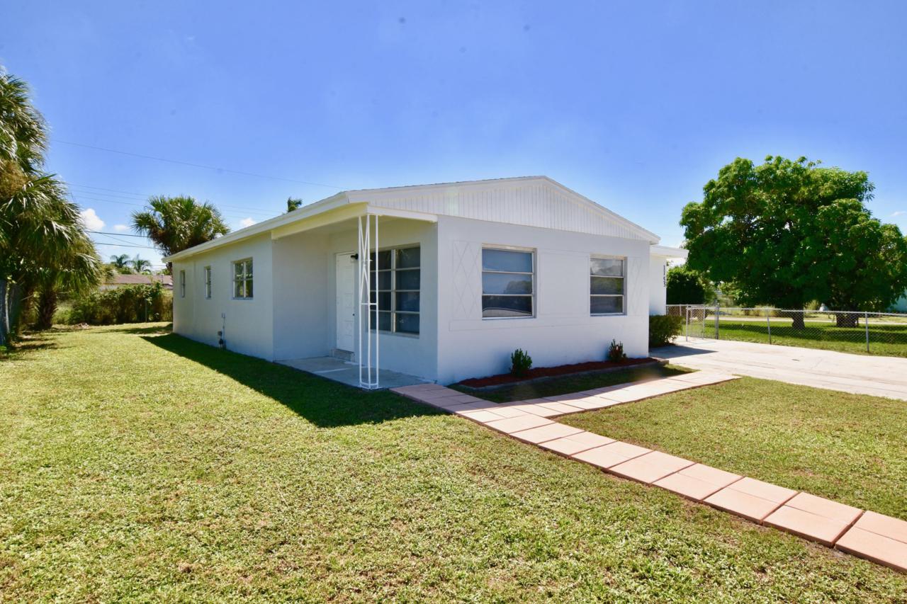 1155 27th Street - Photo 1
