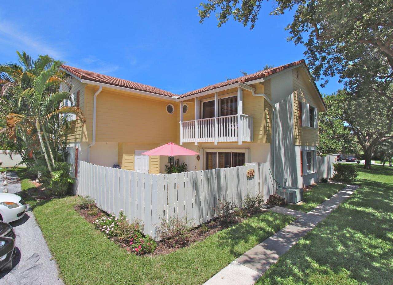 160 Seabreeze Circle - Photo 1