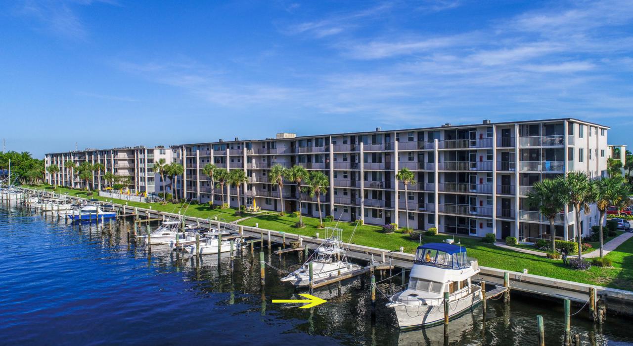104 Paradise Harbour Boulevard - Photo 1