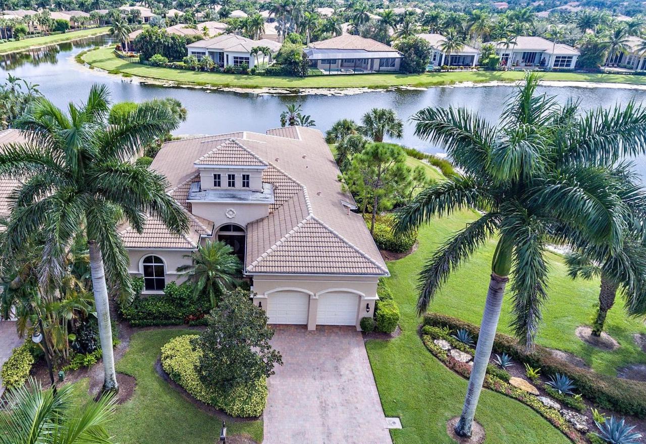 301 Vizcaya Drive - Photo 1