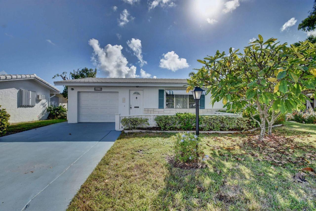 2213 Roma Way - Photo 1