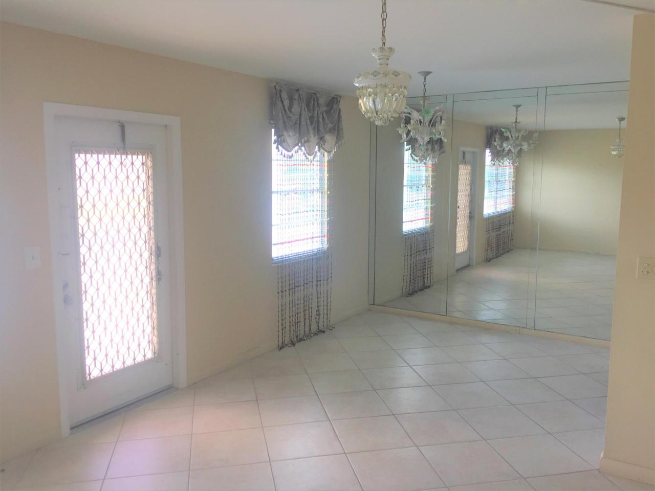 3105 Newport U - Photo 1