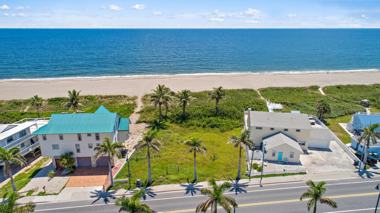 606 Ocean Drive - Photo 1