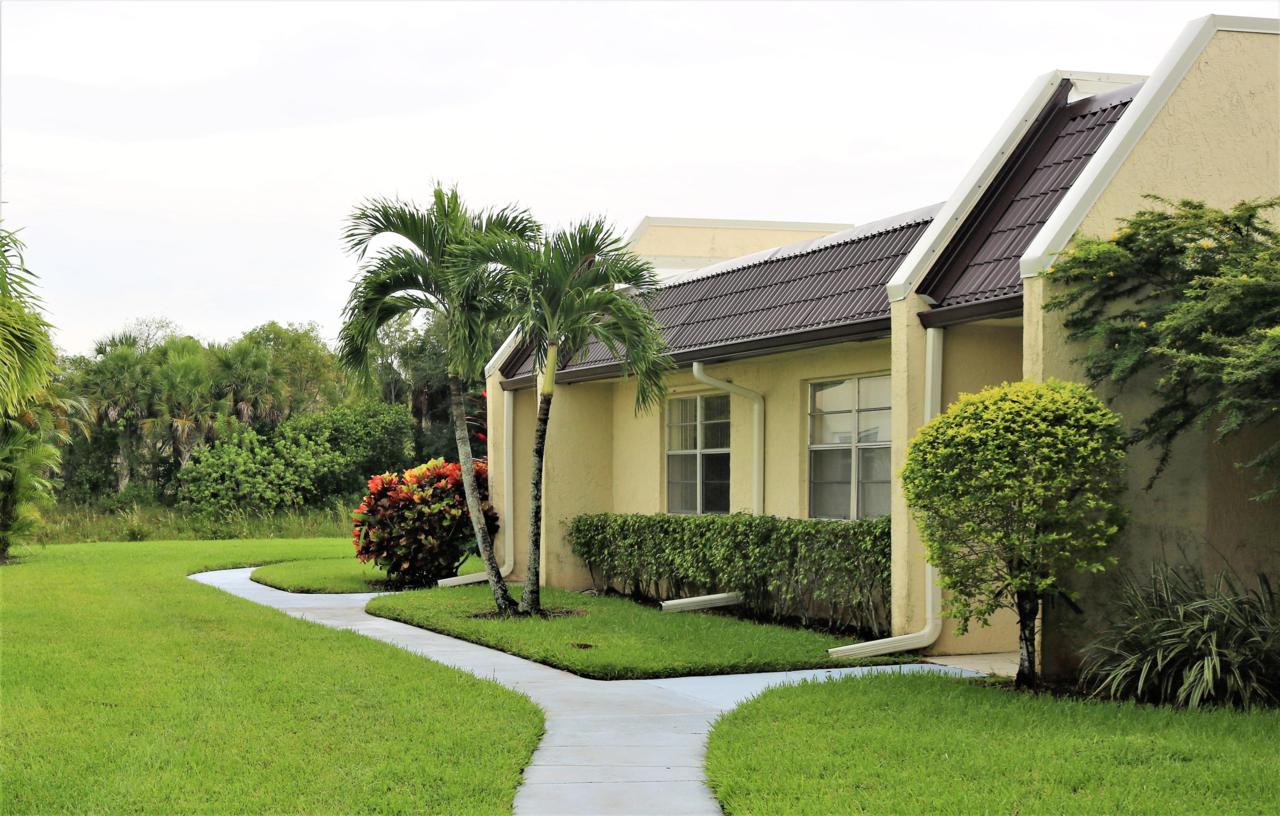 212 Lake Susan Lane - Photo 1