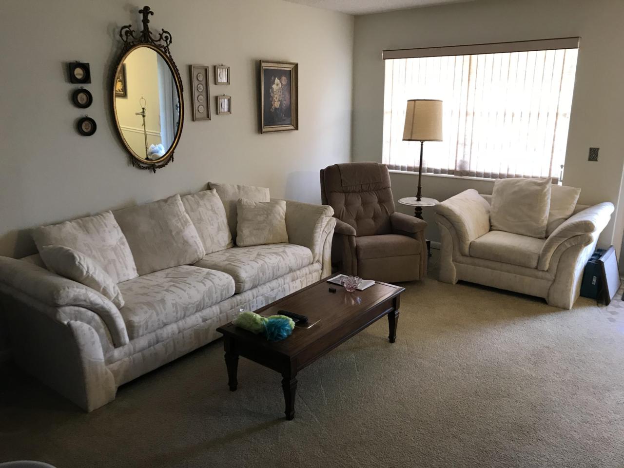 100 Canterbury D - Photo 1