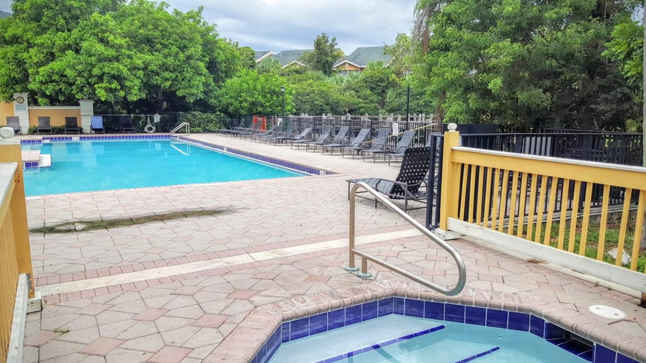 4045 Mcnab Road - Photo 1