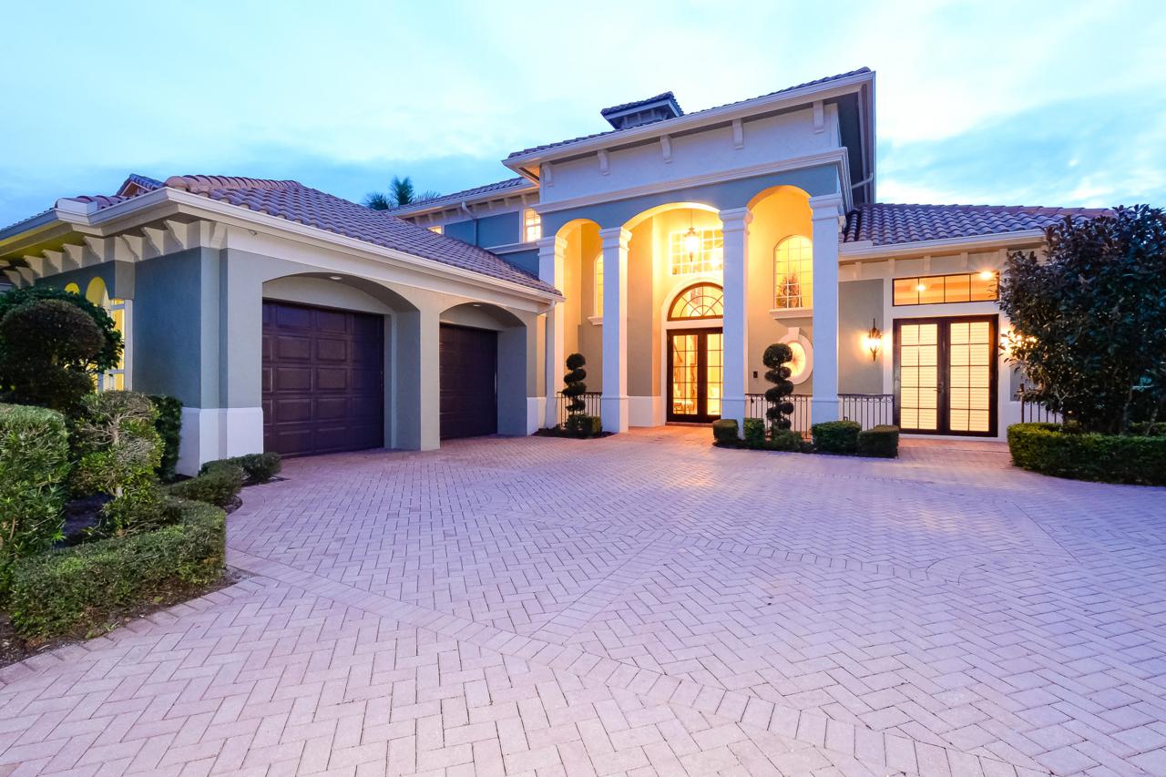 220 Bella Strano - Photo 1