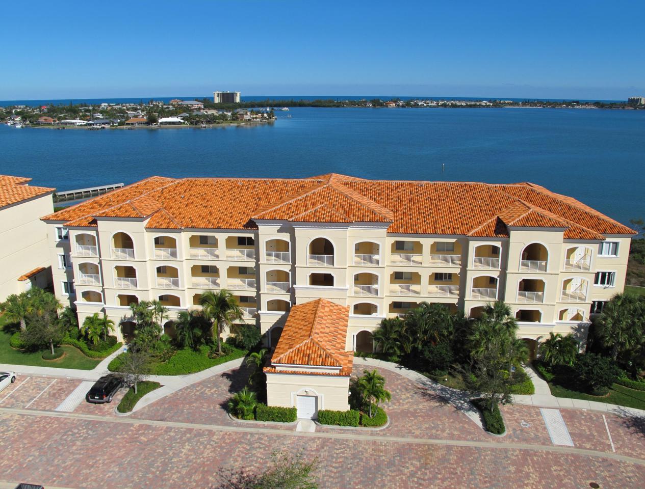21 Harbour Isle Drive - Photo 1