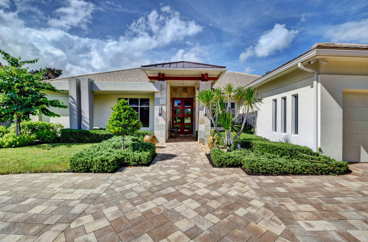 4557 Live Oak Boulevard - Photo 1