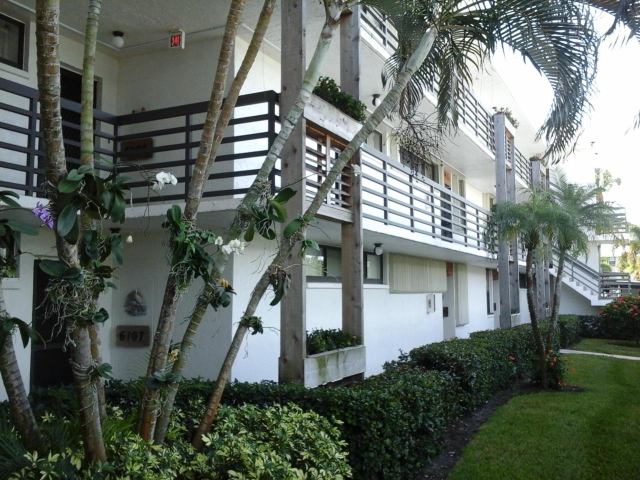 1950 Palm City Road - Photo 1