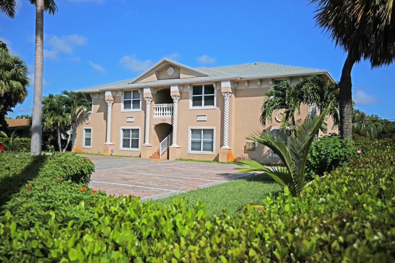 1130 Blue Heron Boulevard - Photo 1