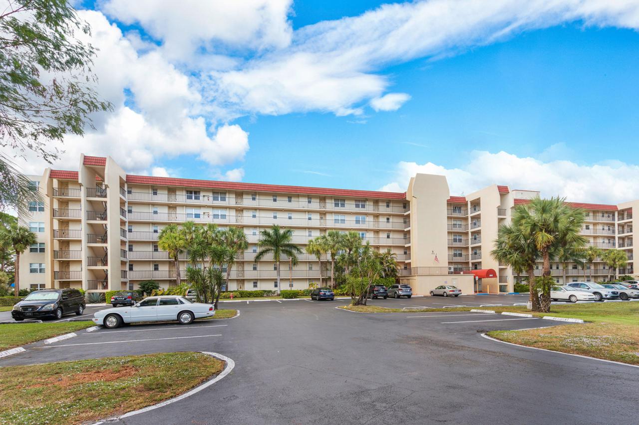 3959 Via Poinciana - Photo 1