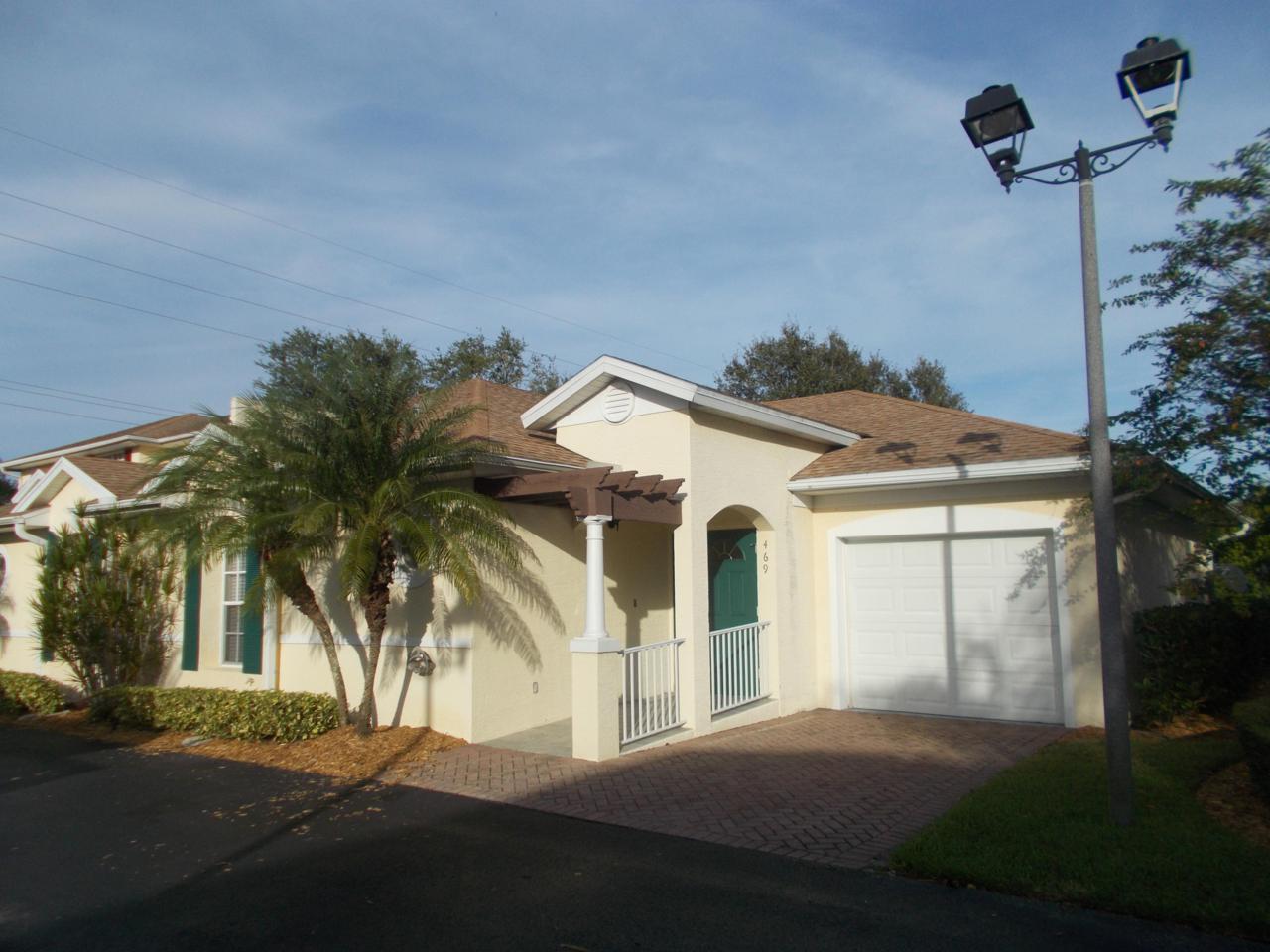469 18th Street - Photo 1
