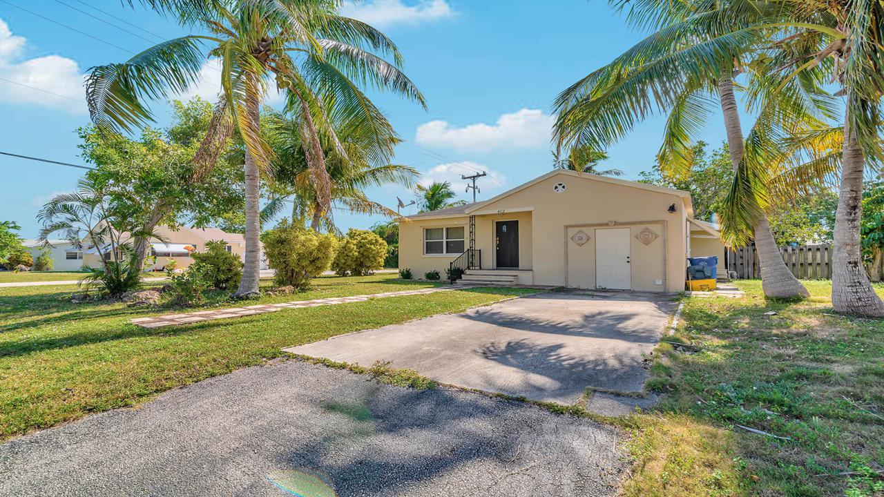 402 Mango Street - Photo 1