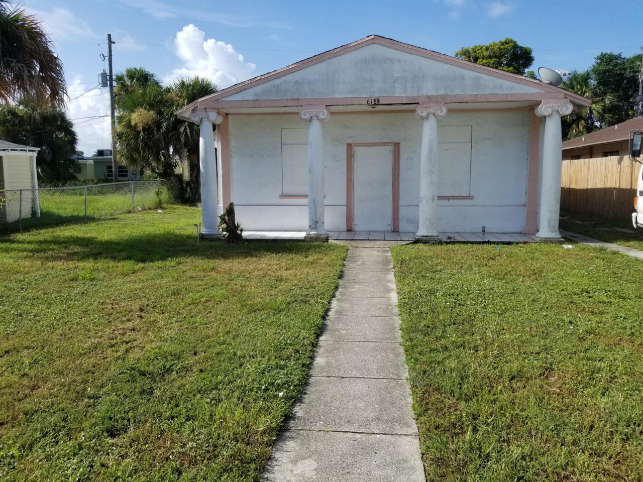 618 53rd Street - Photo 1