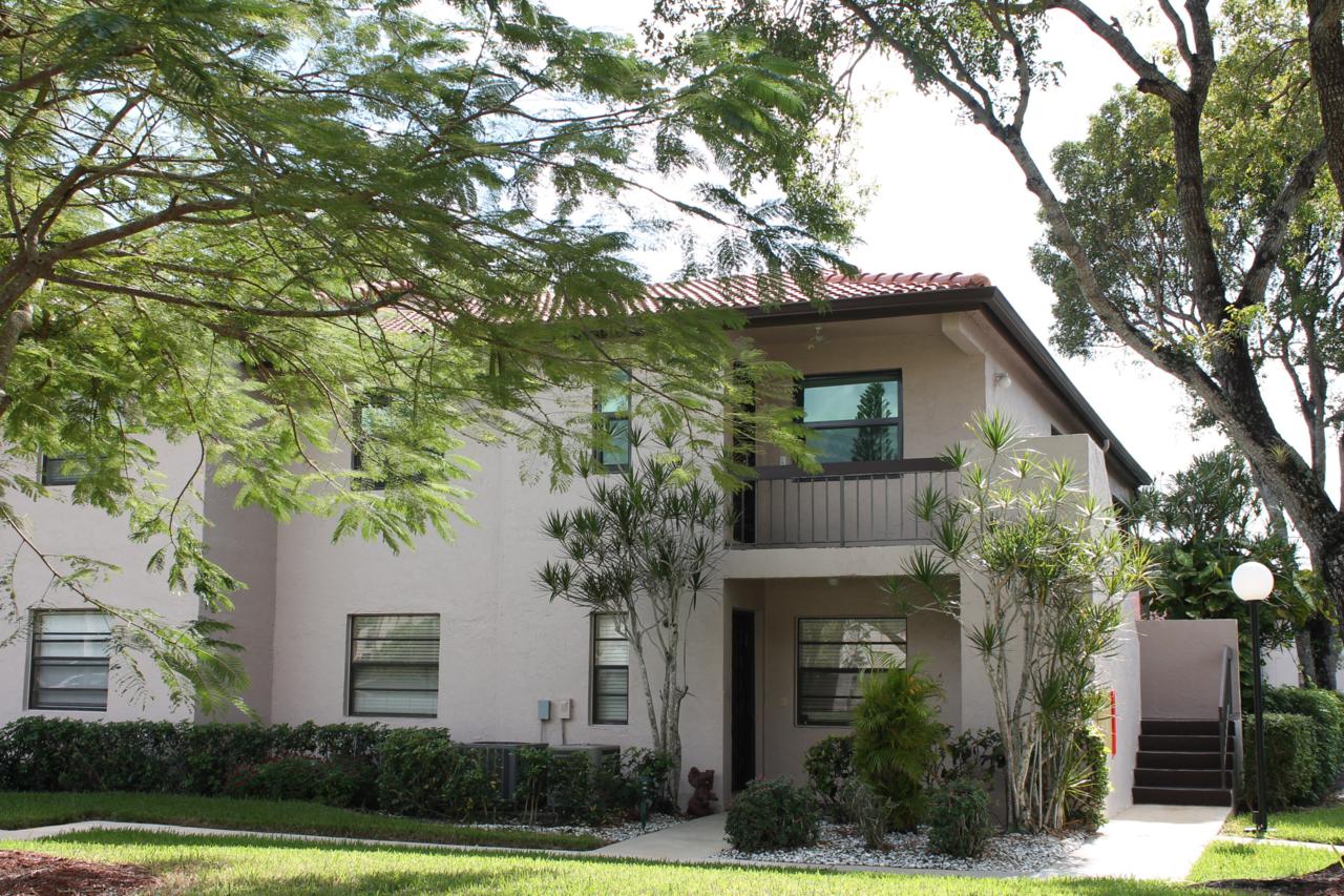 9206 Pecky Cypress Lane - Photo 1