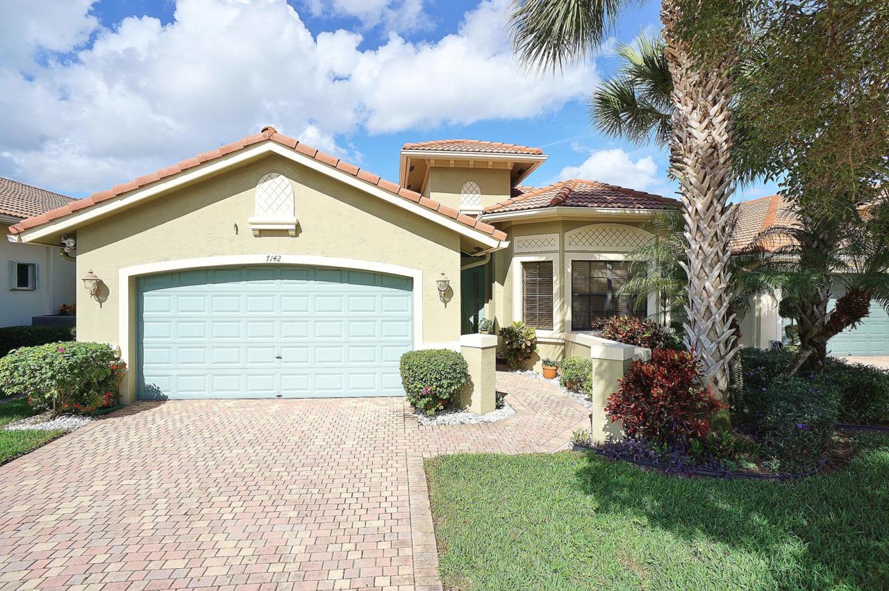 7142 Boscanni Drive - Photo 1