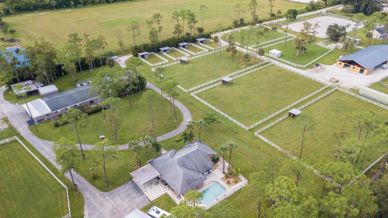 13161 11th Lane - Photo 1